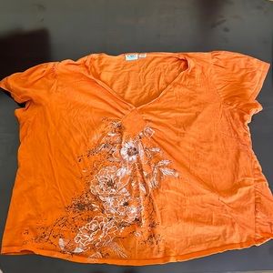 Orange v-neck tee